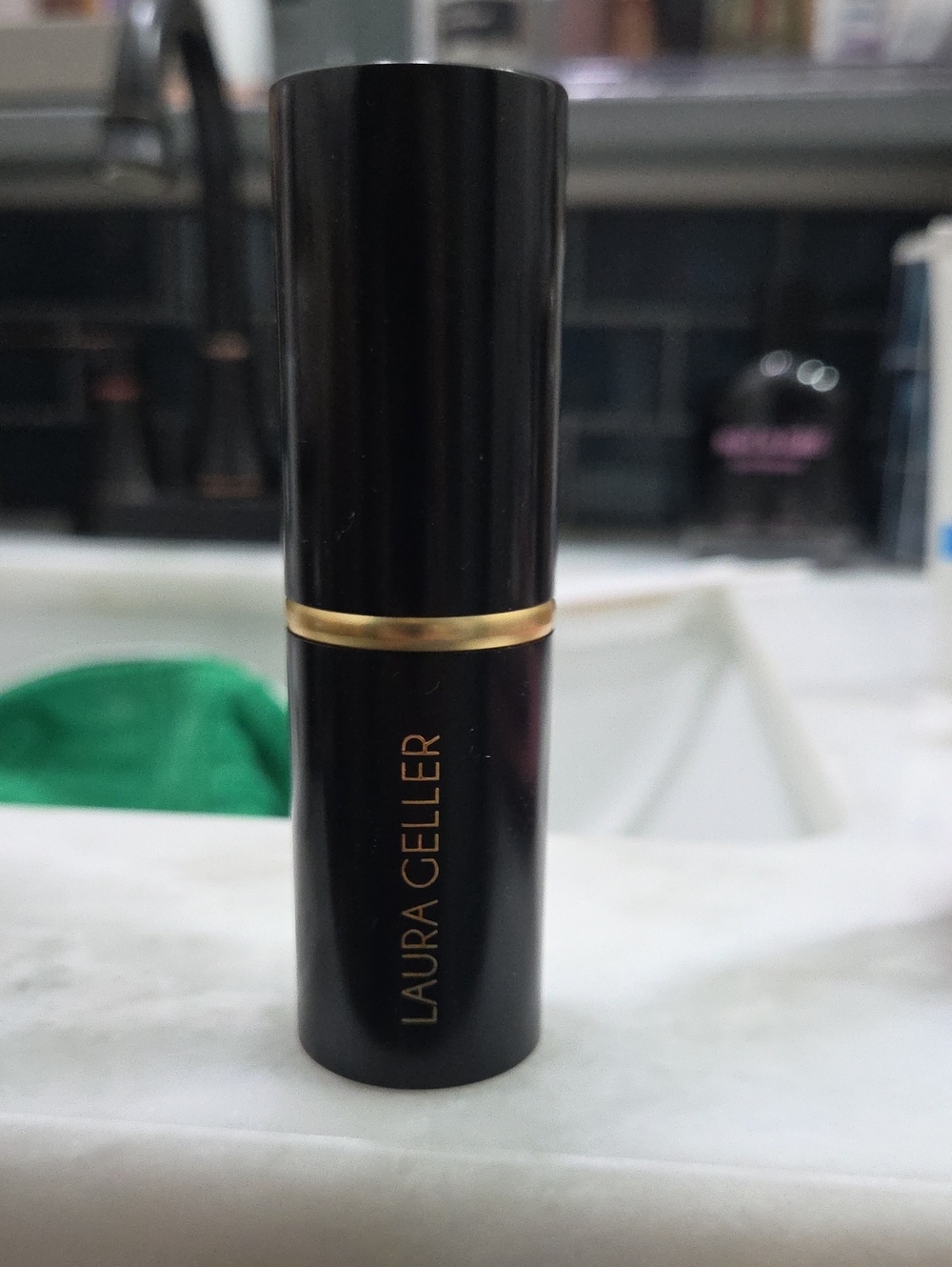 Laura Geller Black & Gold Kabuki Brush